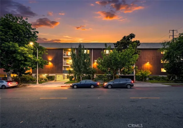 333-burchett-st-206-glendale-ca-91203/hzid_b81073e6