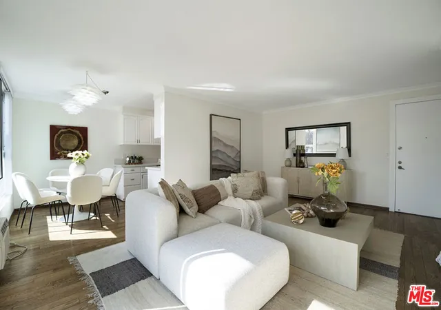 525-n-sycamore-ave-306-los-angeles-ca-90036/hzid_96954341