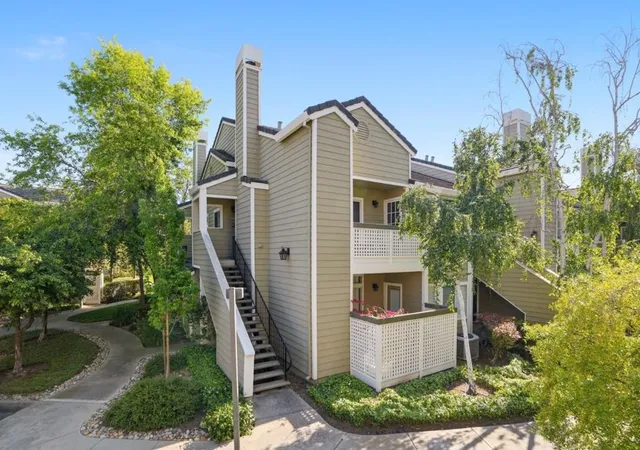 5940-bridgeport-lake-way-san-jose-ca-95123/hzid_8855858c