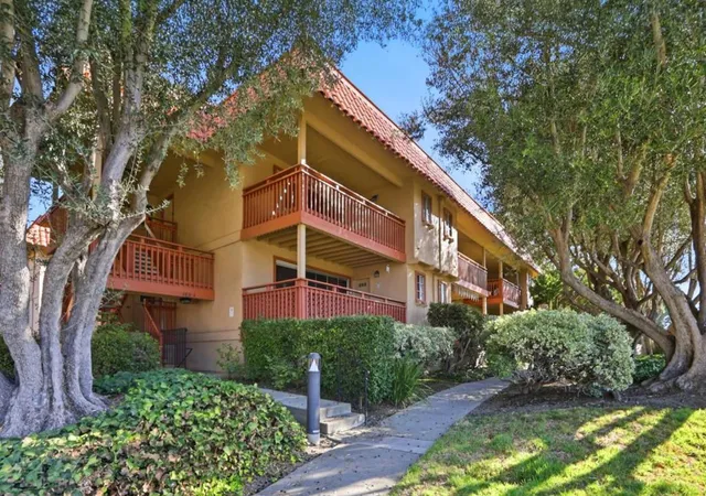 1035-alta-mira-dr-a-santa-clara-ca-95051/hzid_f9ecbd76