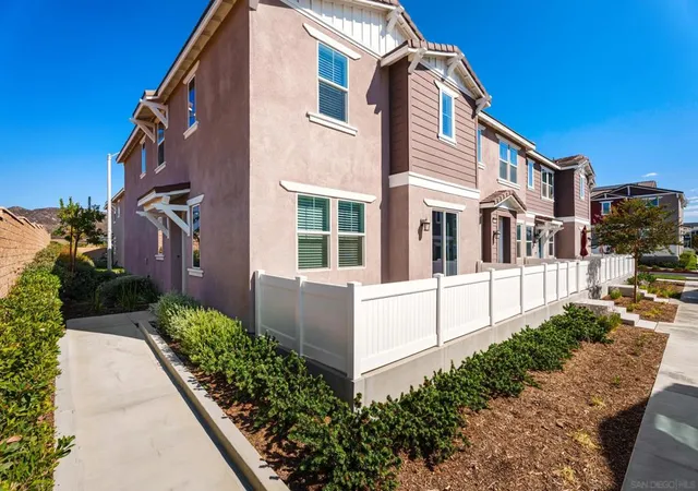 36351-elizabeth-ln-2107-wildomar-ca-92595/hzid_cd45d01c