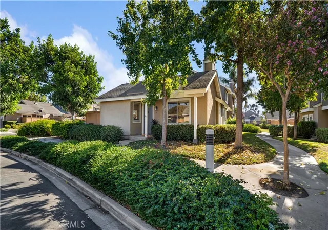 13-hollowglen-irvine-ca-92604/hzid_c5ab3905