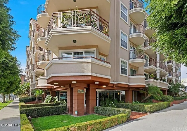 801-pine-ave-303-long-beach-ca-90813/hzid_5054f394