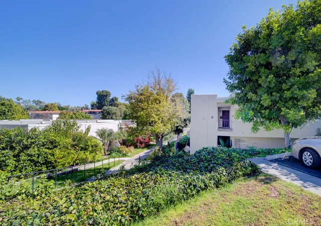 2257-via-puerta-n-laguna-woods-ca-92637/hzid_a6e60081