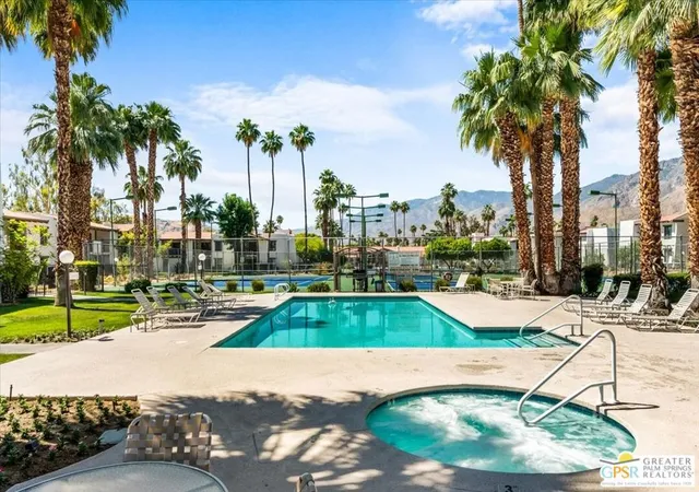 1050-e-ramon-rd-34-palm-springs-ca-92264/hzid_128c61dd