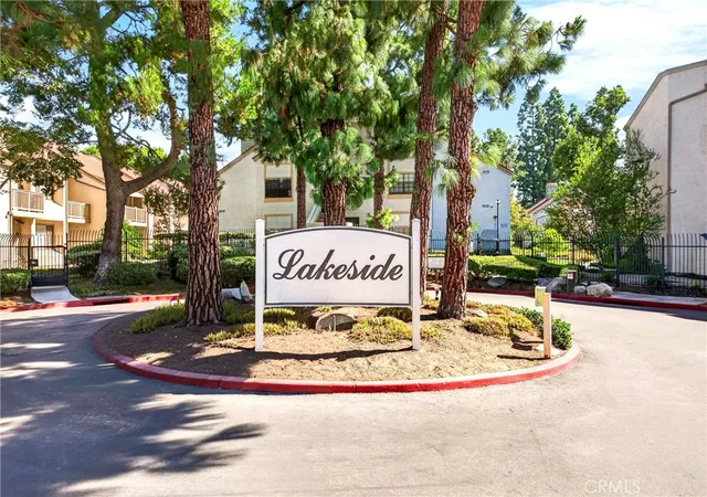 10630-s-lakeside-276-garden-grove-ca-92840/hzid_9c1ec302