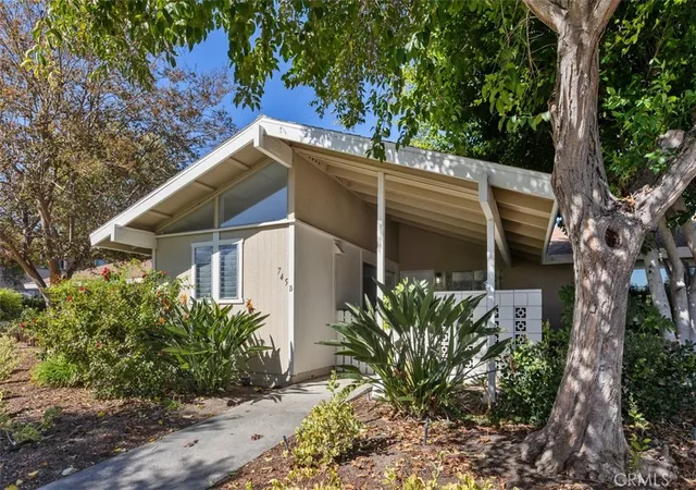745-avenida-majorca-b-laguna-woods-ca-92637/hzid_9d67ba55