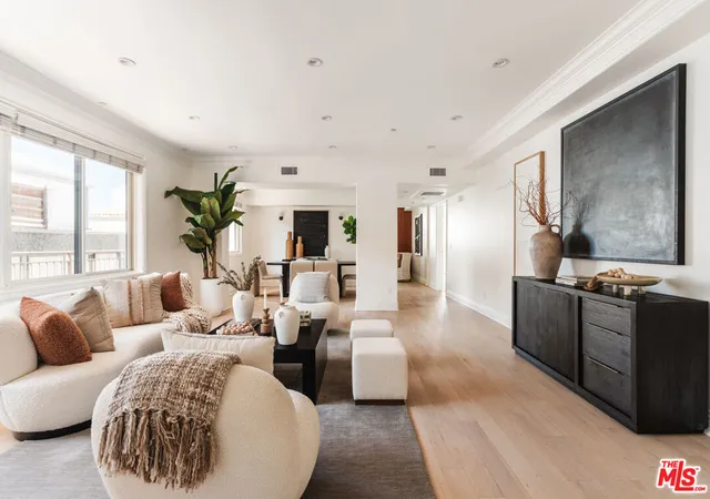11749-goshen-ave-402-los-angeles-ca-90049/hzid_6de44fb1