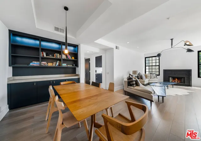 960-n-doheny-dr-301-west-hollywood-ca-90069/hzid_3761396b