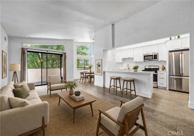 5805-whitsett-ave-201-valley-village-ca-91607/hzid_458ebdb9