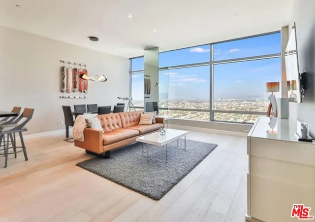 900-w-olympic-blvd-34d-los-angeles-ca-90015/hzid_e01475ba