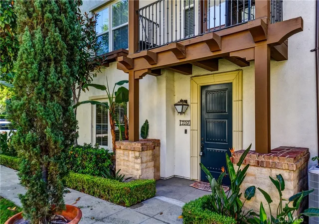 709-s-melrose-anaheim-ca-92805/hzid_9c90b49f