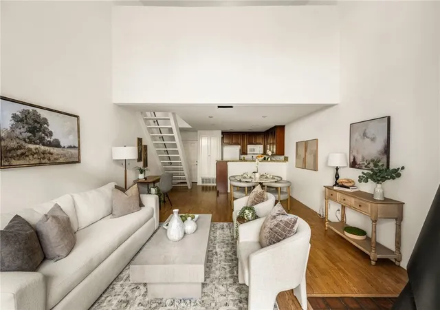 4900-e-chapman-109-orange-ca-92869/hzid_34249452