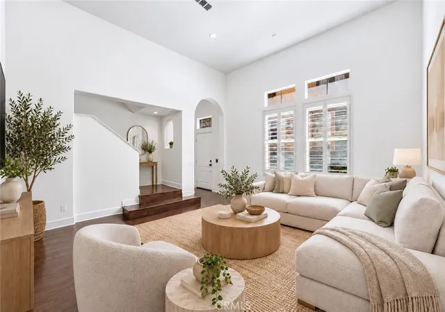 4452-owens-st-104-corona-ca-92883/hzid_57ddf76b