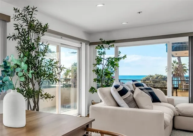 230-s-catalina-ave-214-redondo-beach-ca-90277/hzid_7a35c108