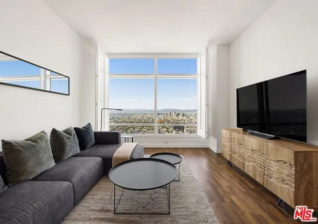 900-w-olympic-blvd-36f-los-angeles-ca-90015/hzid_4f6cc258
