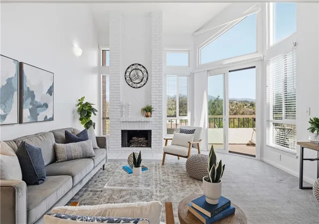 27959-mazagon-163-mission-viejo-ca-92692/hzid_067e37a7