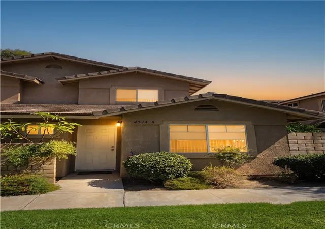 4514-apricot-a-simi-valley-ca-93063/hzid_37e93a40