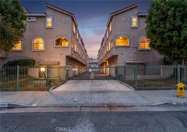 1727-w-149th-street-e-gardena-ca-90247/hzid_8d8750e6