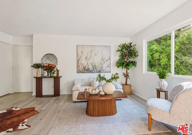 964-larrabee-st-107-west-hollywood-ca-90069/hzid_ae48f10a