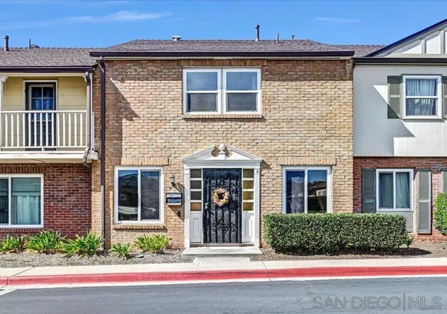 11909-royal-rd-d-el-cajon-ca-92021/hzid_b69af8cb