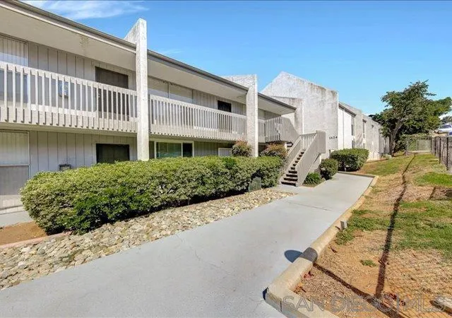 1124-eureka-st-16-san-diego-ca-92110/hzid_458a94b8