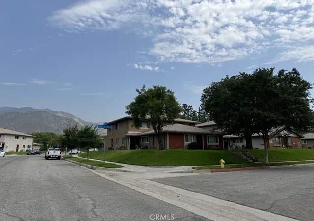 995-w-calle-de-cielo-azusa-ca-91702/hzid_2f060c19