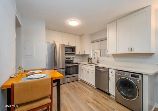351-chestnut-hl-ct-16-thousand-oaks-ca-91360/hzid_1b34e041