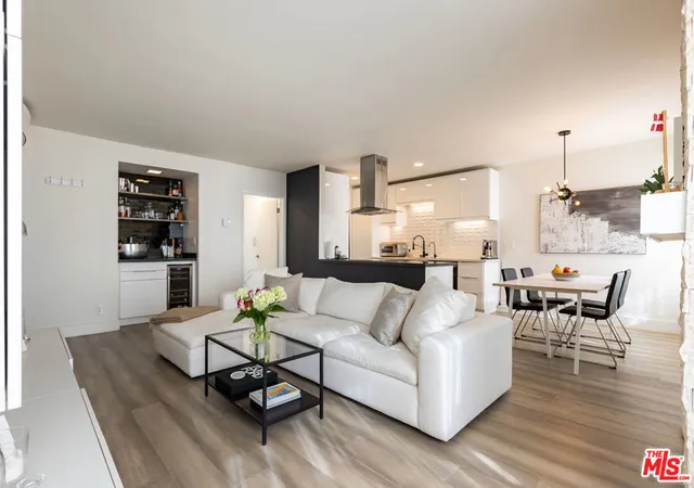 10654-wilkins-ave-5-los-angeles-ca-90024/hzid_96d55b45