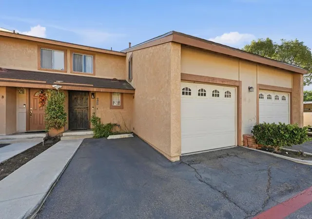 2040-cerrissa-ct-c-san-diego-ca-92154/hzid_906ea102