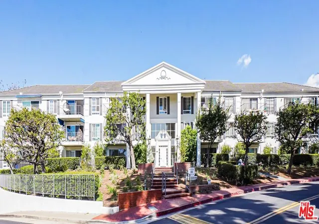 300-cagney-ln-215-newport-beach-ca-92663/hzid_1ff2d1da