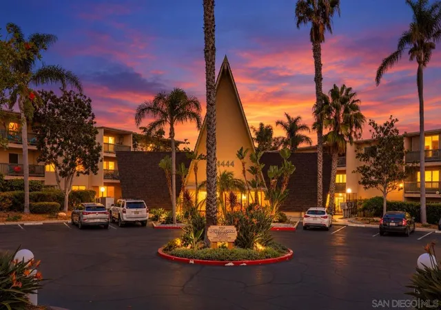 4444-w-point-loma-112-san-diego-ca-92107/hzid_7b79ff4a