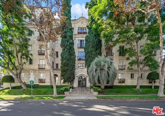 109-n-sycamore-ave-204-los-angeles-ca-90036/hzid_03cfebaf