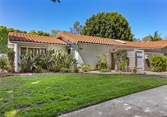 2365-via-mariposa-e-c-laguna-woods-ca-92637/hzid_658505e8