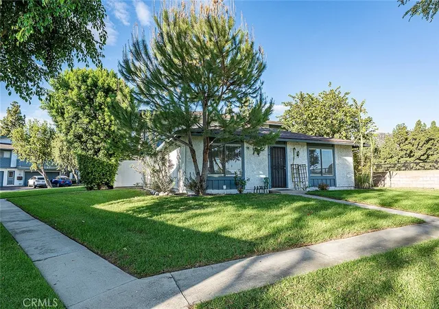 853-west-13th-1-azusa-ca-91702/hzid_7dd1f16d