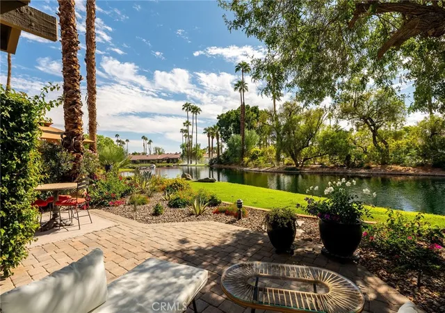 345-bouquet-cyn-dr-palm-desert-ca-92211/hzid_d9c0a637