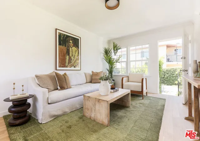 4020-bemis-st-b-los-angeles-ca-90039/hzid_22c207e5