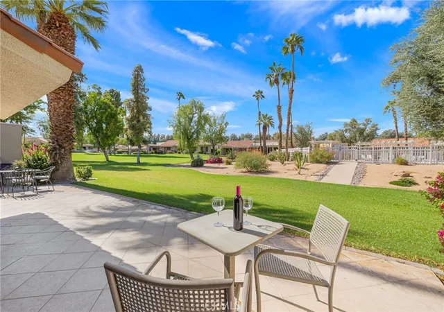 40843-sea-is-palm-desert-ca-92211/hzid_105050c2