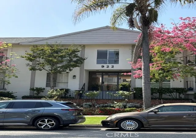 922-14th-street-santa-monica-ca-90403/hzid_7c79d1af