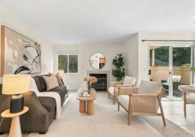 11215-avenida-de-los-lobos-b-san-diego-ca-92127/hzid_117c6f98