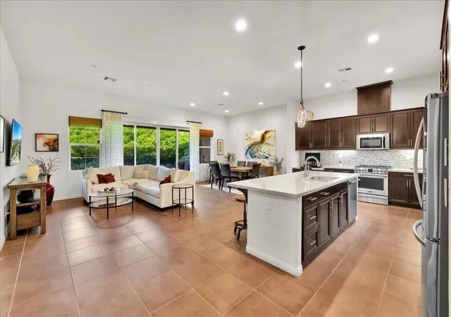 4105-via-cararra-3-palm-desert-ca-92260/hzid_c376a467