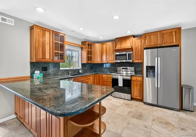 23654-country-villa-rd-ramona-ca-92065/hzid_1afdf4f0