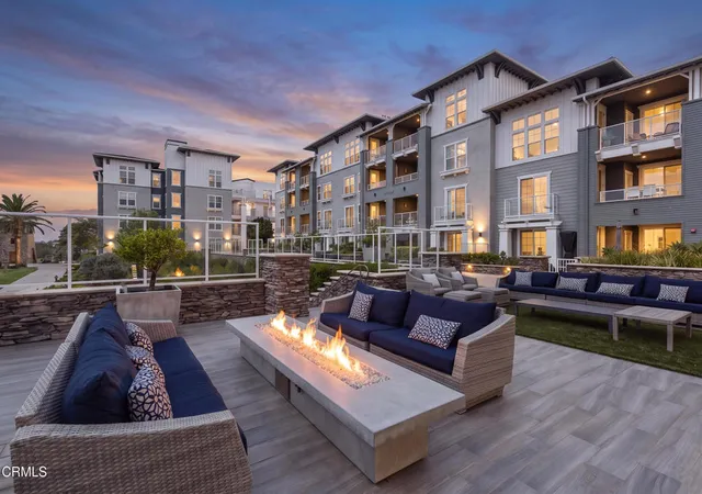4008-tradewinds-dr-oxnard-ca-93035/hzid_c26cd14f
