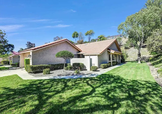 17862-avenida-cordillera-39-san-diego-ca-92128/hzid_f3cc75a4