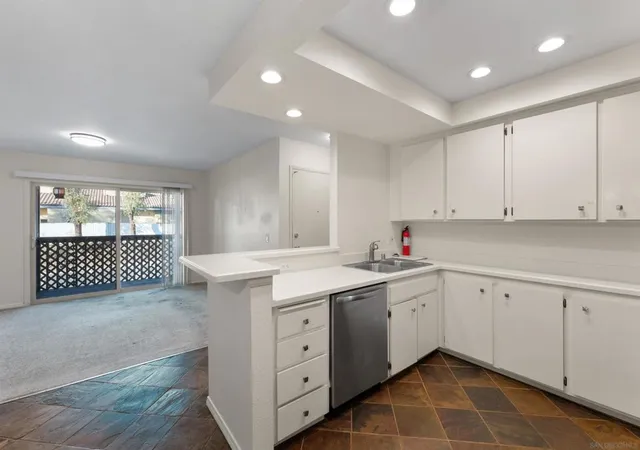 6018-rancho-mission-rd-322-san-diego-ca-92108/hzid_9d44f06d