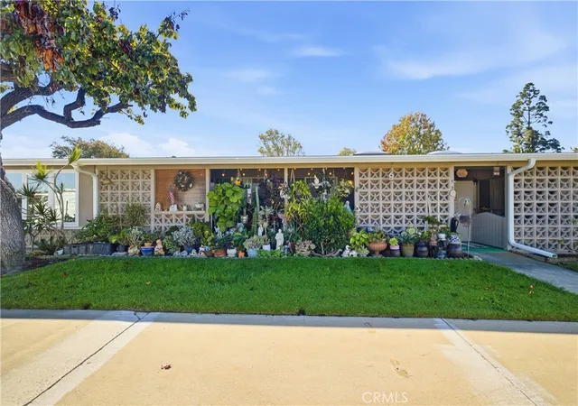 1300-mayfield-rd-61k-seal-beach-ca-90740/hzid_0f35b326