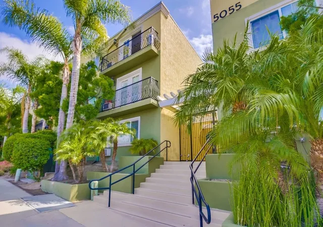 5055-collwood-blvd-205-san-diego-ca-92115/hzid_8c913f59