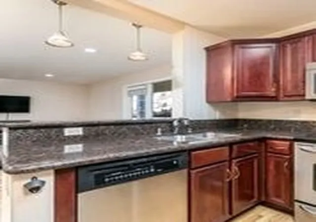 5055-collwood-blvd-103-san-diego-ca-92115/hzid_212ea110