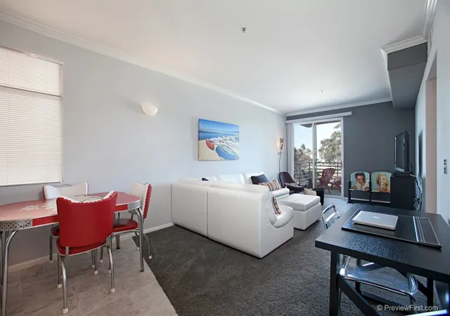 1642-7th-avenue-219-san-diego-ca-92101/hzid_9271d1f9