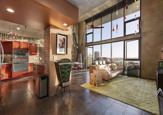 1780-kettner-blvd-516-san-diego-ca-92101/hzid_2d29f5de